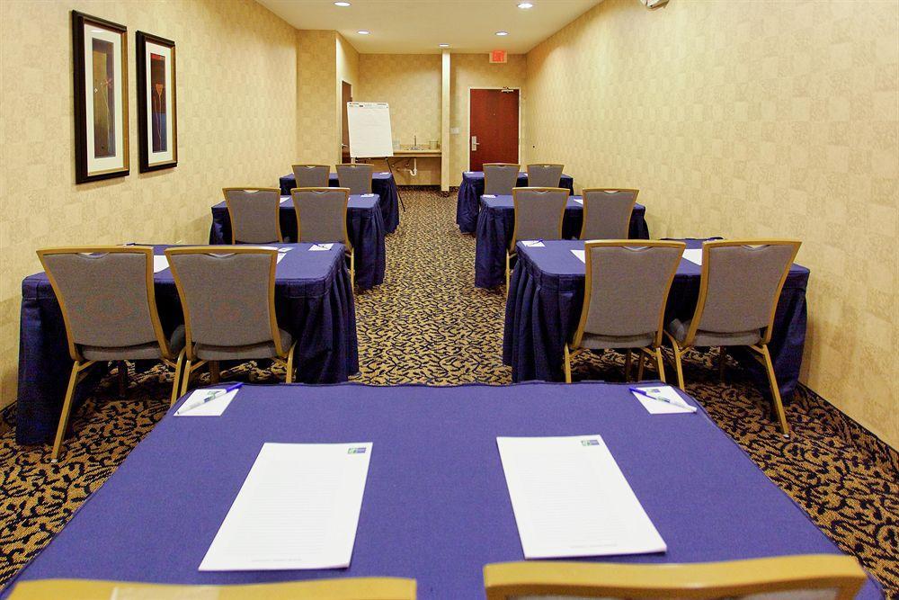 Holiday Inn Express & Suites San Antonio West Sea World Area By Ihg Udogodnienia zdjęcie